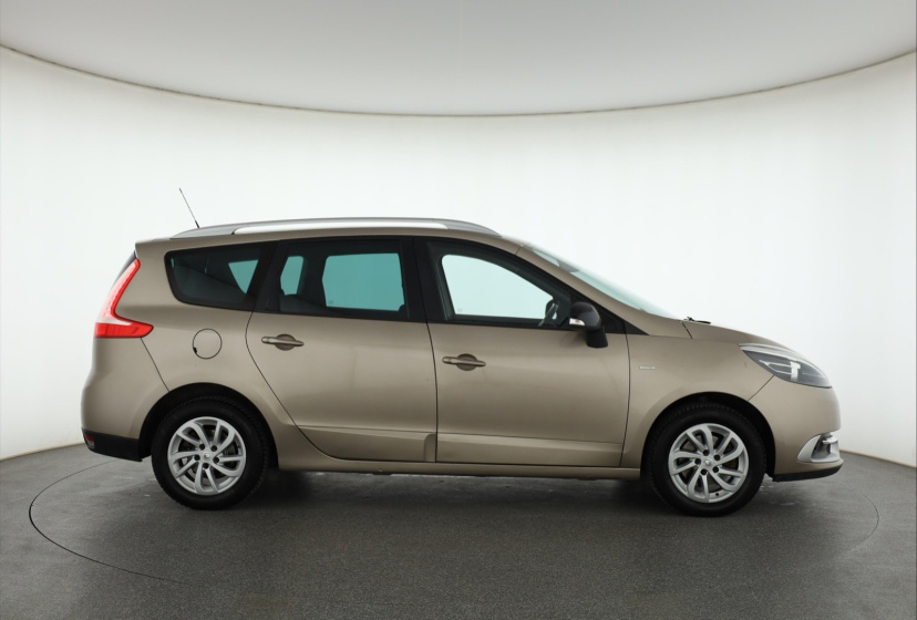 Renault Grand Scenic, 2016