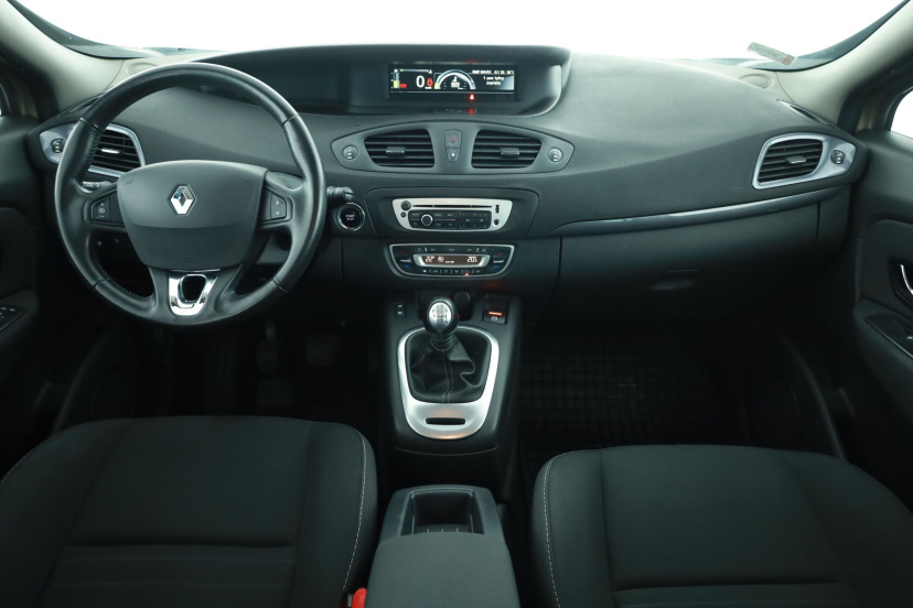 Renault Grand Scenic, 2016