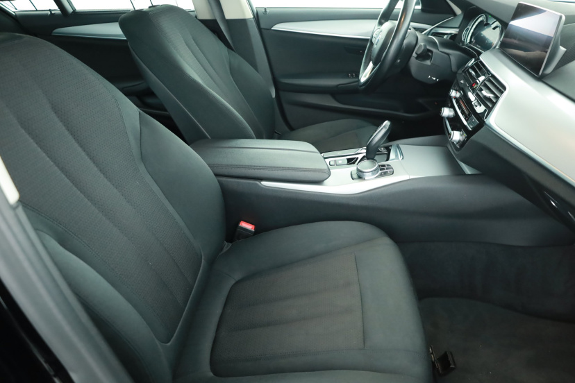 BMW 5, 2019