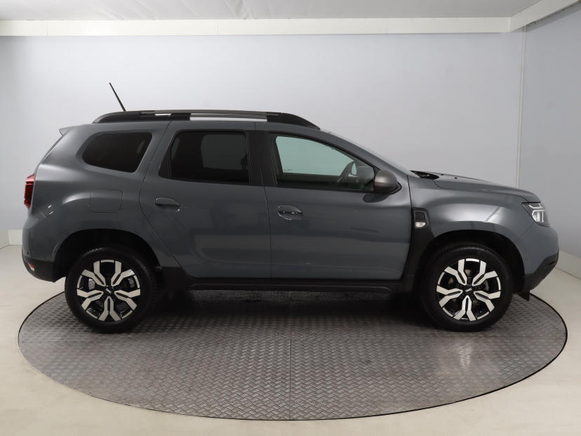 Dacia Duster, 2024