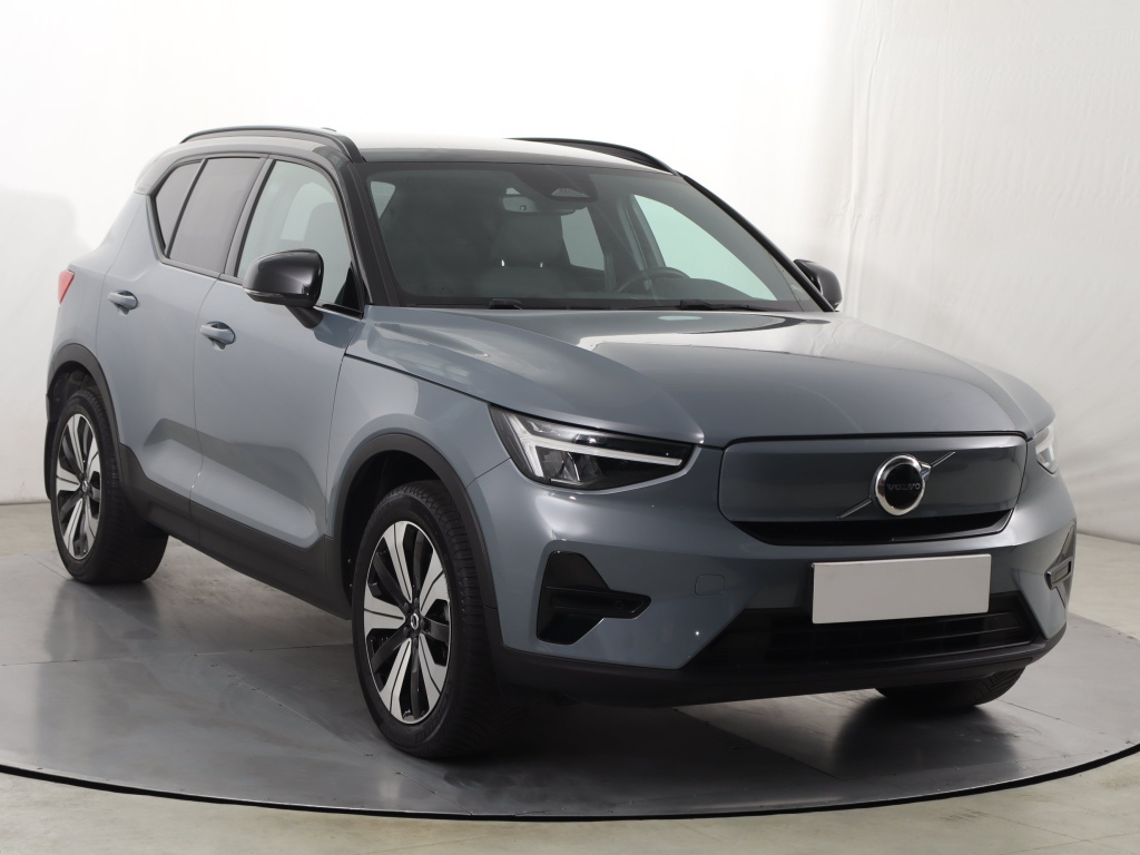 Volvo XC40, 2022