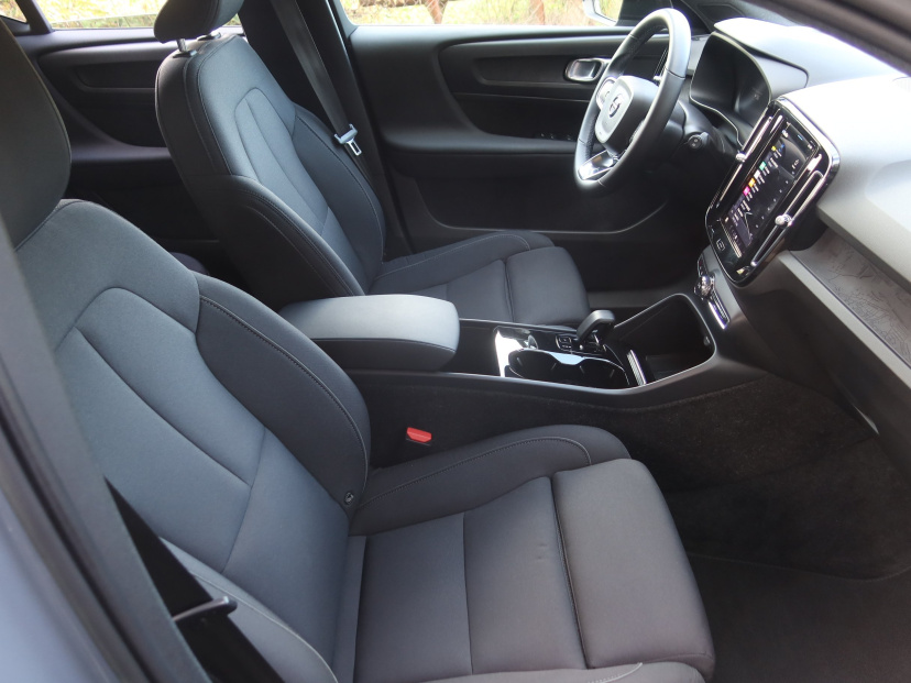 Volvo XC40, 2022