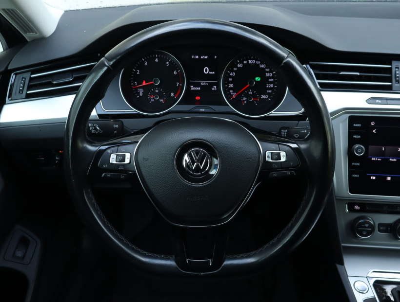 Volkswagen Passat, 2018