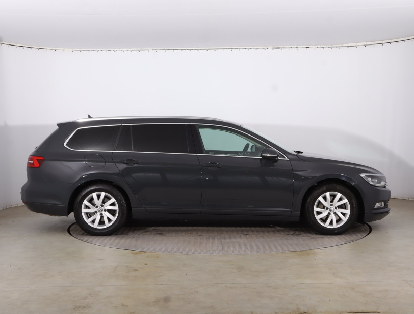 Volkswagen Passat, 2018