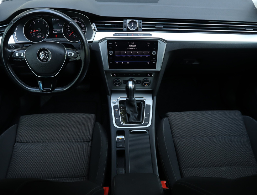 Volkswagen Passat, 2018