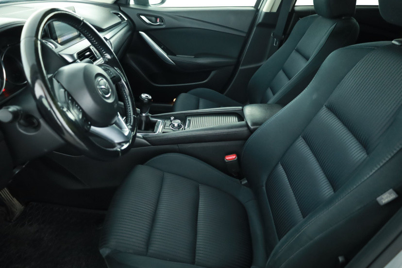 Mazda 6, 2015