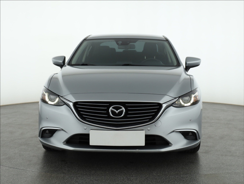 Mazda 6, 2015