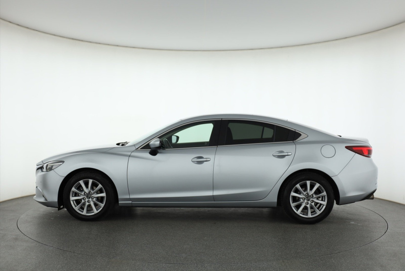 Mazda 6, 2015
