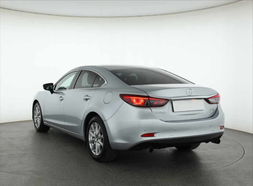 Mazda 6, 2015