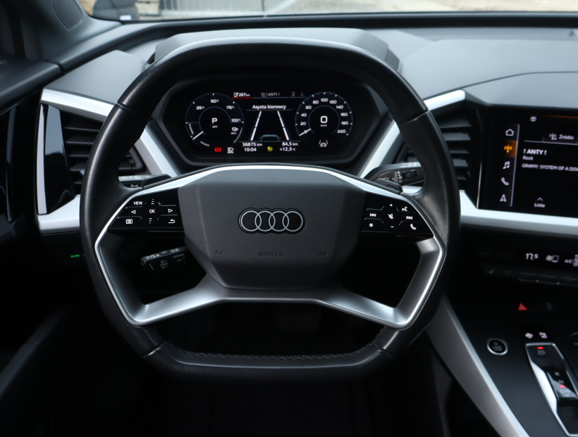 Audi Q4 e-tron, 2022
