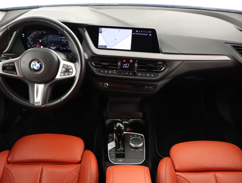 BMW 1, 2021
