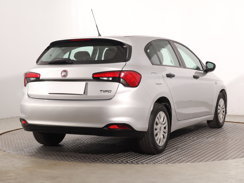 Fiat Tipo, 2017
