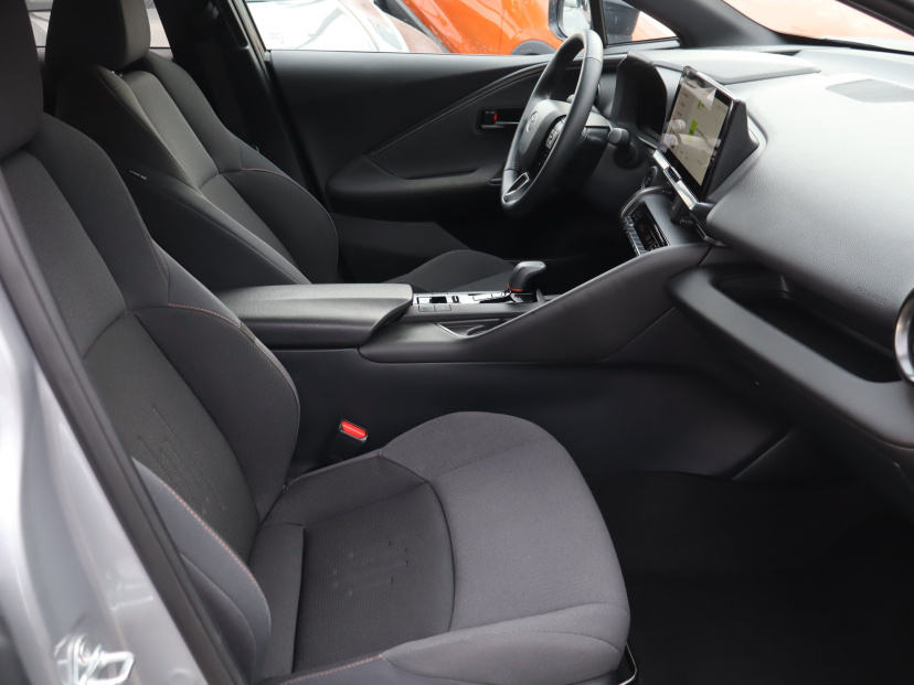 Toyota C-HR, 2024
