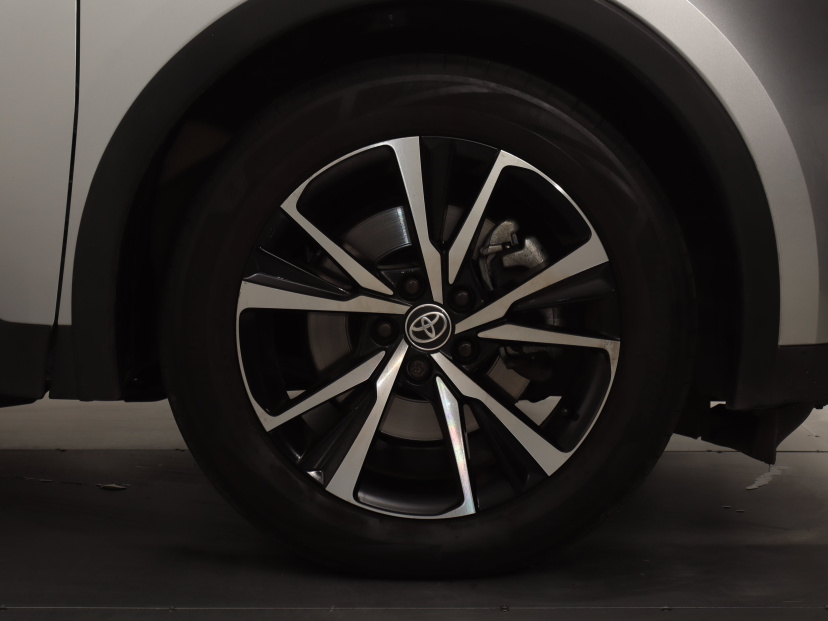 Toyota C-HR, 2024