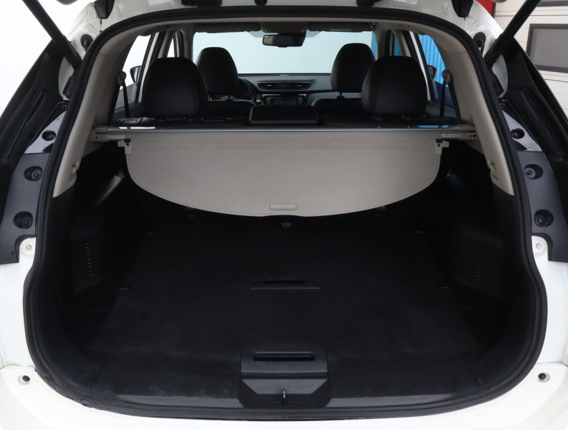 Nissan X-Trail, 2020