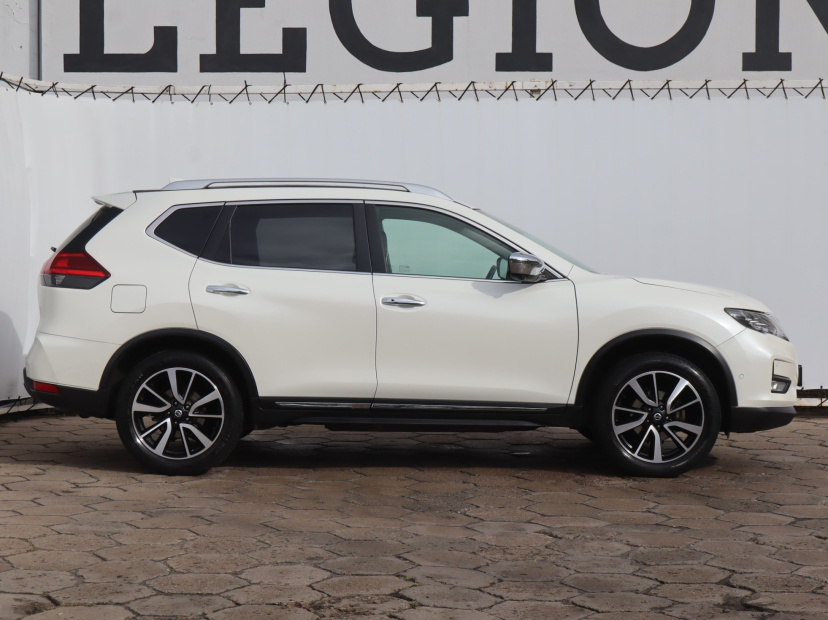 Nissan X-Trail, 2020