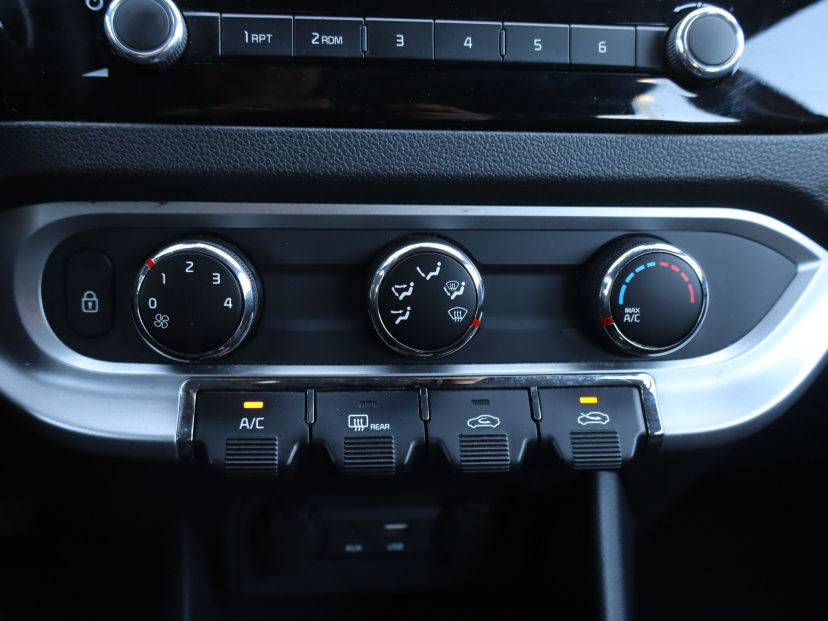Kia Rio, 2015