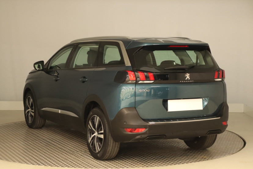 Peugeot 5008, 2019