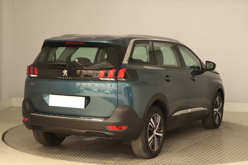 Peugeot 5008, 2019