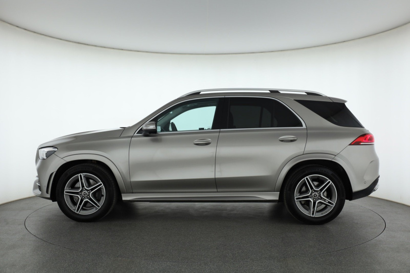 Mercedes-Benz GLE, 2022