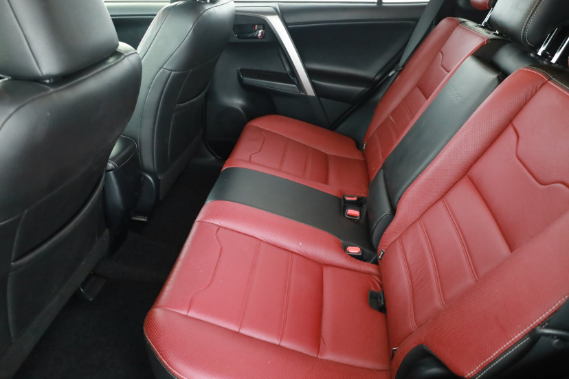 Toyota RAV 4, 2018