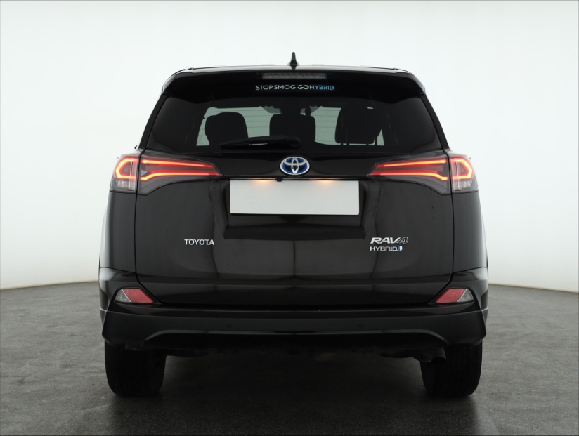 Toyota RAV 4, 2018