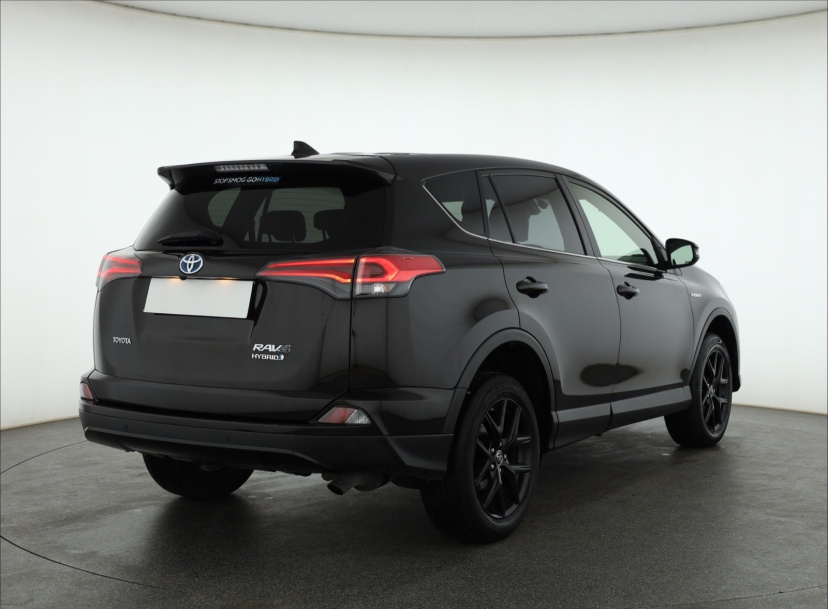 Toyota RAV 4, 2018