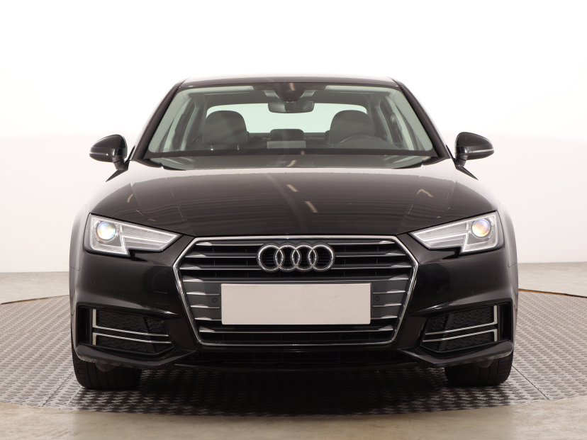 Audi A4, 2018