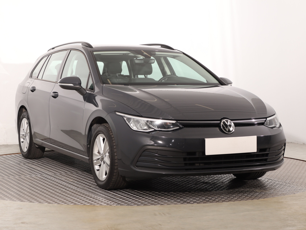 Volkswagen Golf, 2020