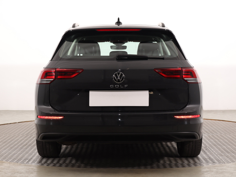 Volkswagen Golf, 2020