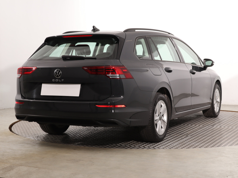 Volkswagen Golf, 2020