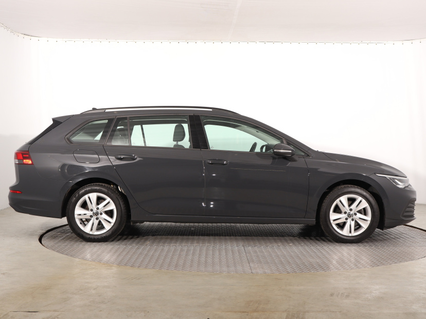 Volkswagen Golf, 2020