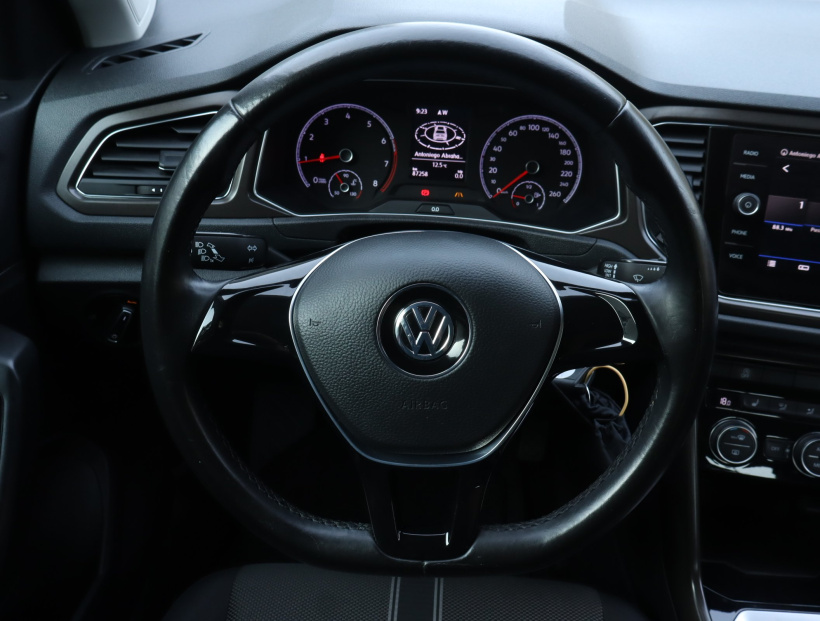 Volkswagen T-Roc, 2019