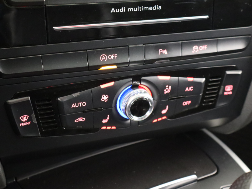 Audi A4, 2015