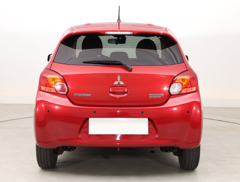 Mitsubishi Space Star, 2014