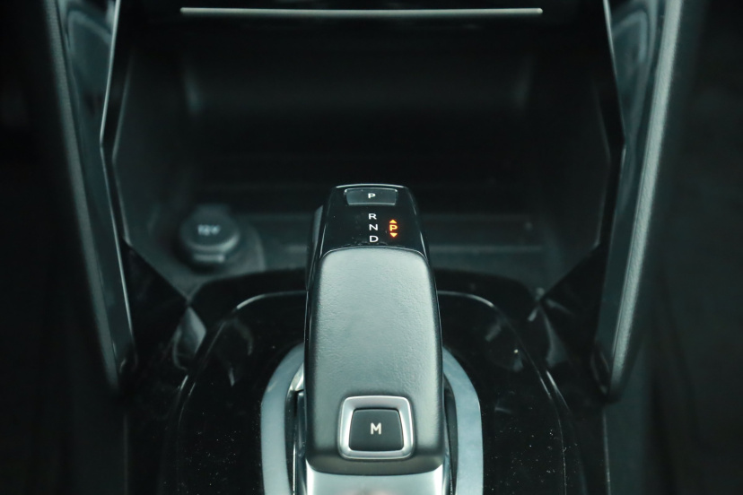 Peugeot 2008, 2021