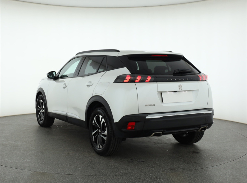 Peugeot 2008, 2021