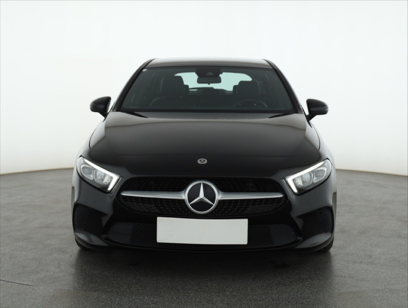 Mercedes-Benz A, 2020