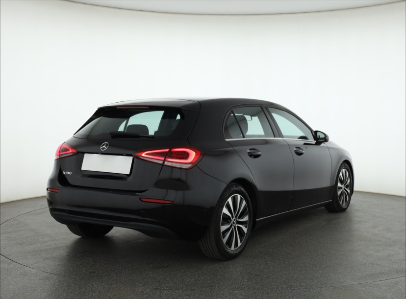 Mercedes-Benz A, 2020