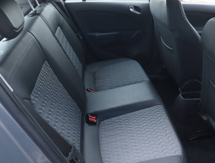 Opel Corsa, 2011