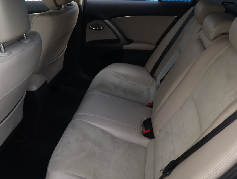 Toyota Avensis, 2014
