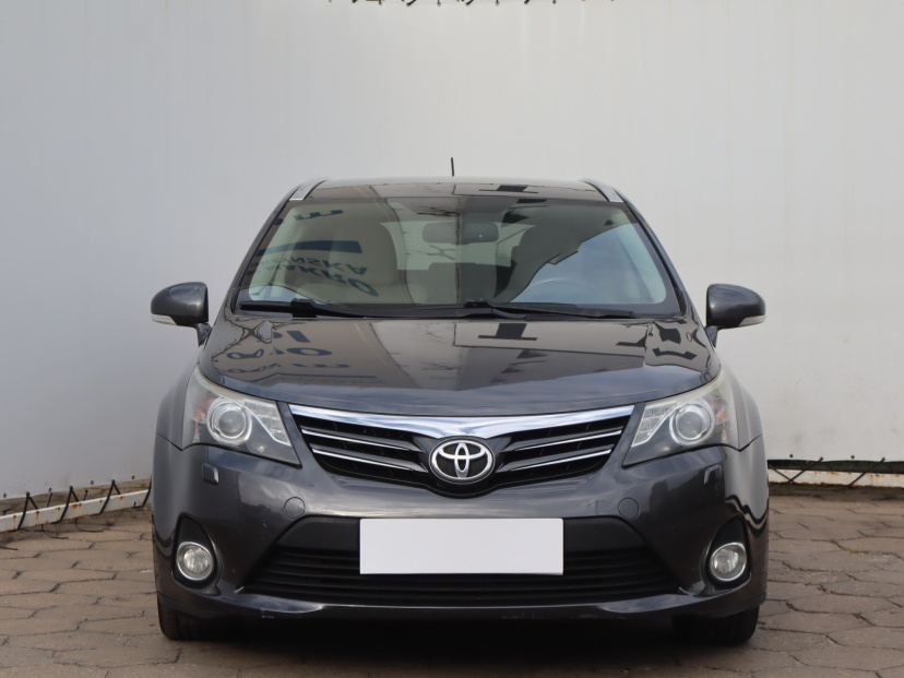 Toyota Avensis, 2014