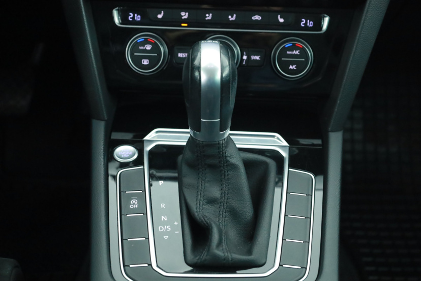 Volkswagen Passat, 2015