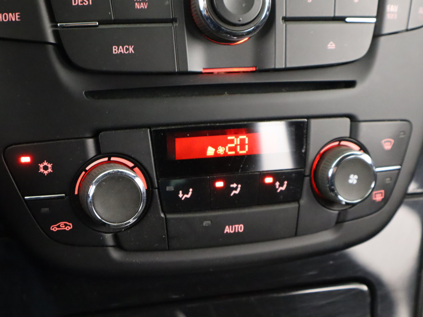 Opel Insignia, 2013