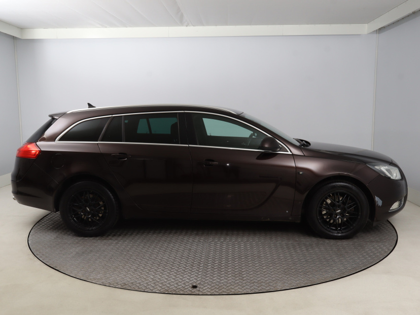 Opel Insignia, 2013