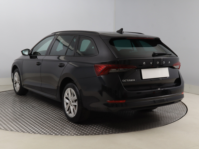 Škoda Octavia, 2021