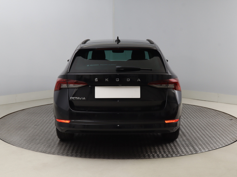 Škoda Octavia, 2021