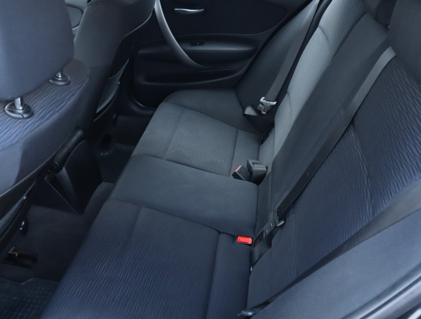 BMW 1, 2009