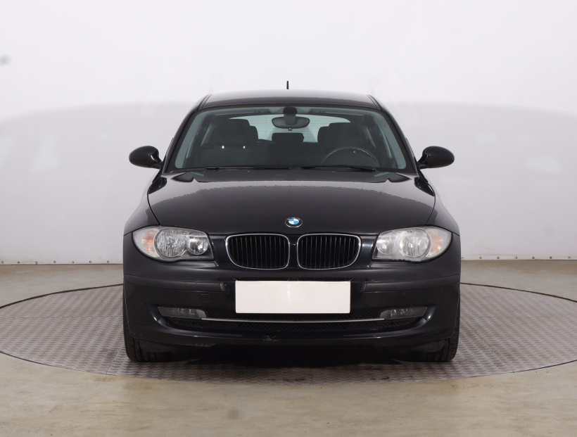 BMW 1, 2009