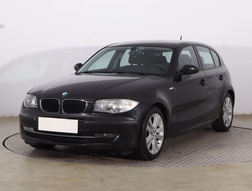 BMW 1, 2009